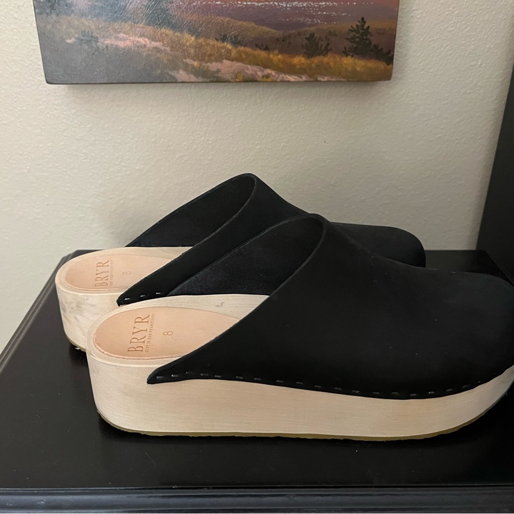 Bryr Clogs the Bean size 8